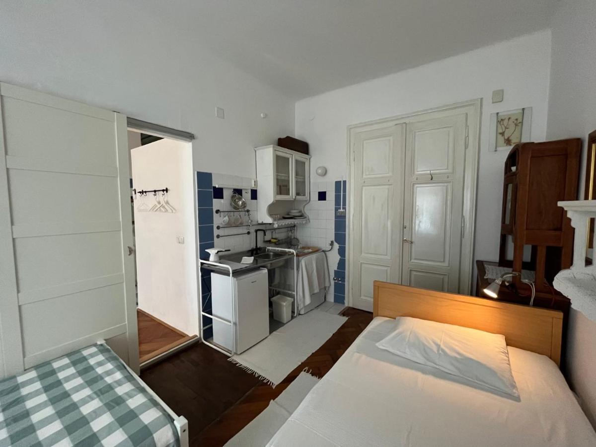 Guest House Ilicki Plac 자그레브 외부 사진